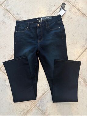 Apt. 9 Women's Dark Indigo Stretch Bootcut Jeans